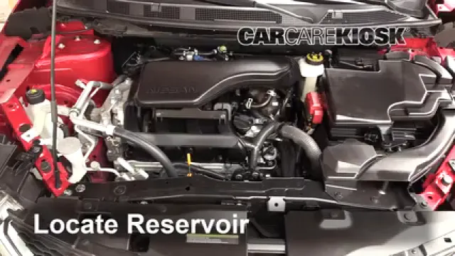 2017 Nissan Rogue Sport SL 2.0L 4 Cyl. Líquido limpiaparabrisas Agregar líquido